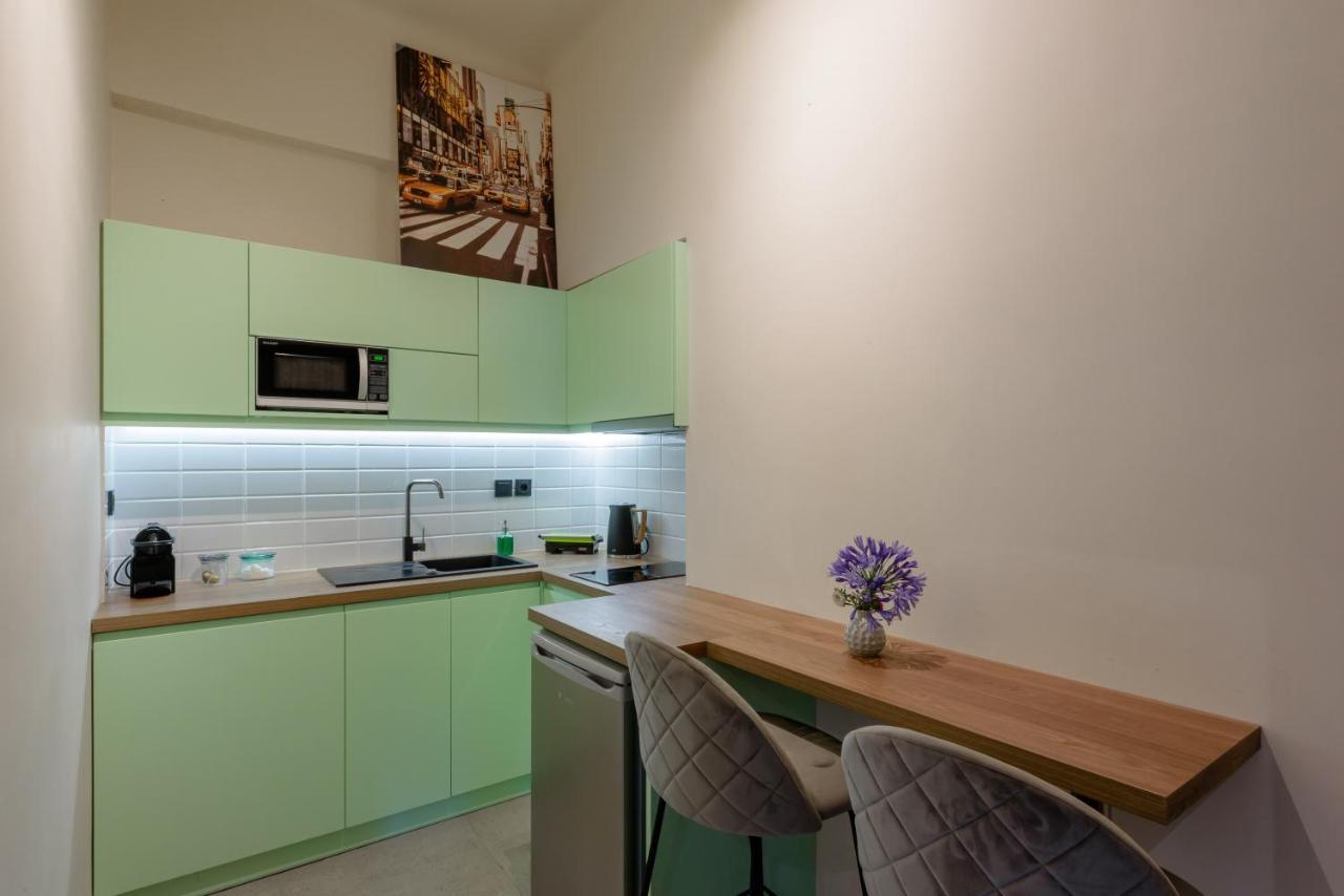 Galio Suites Airport By Airstay Spáta Eksteriør billede